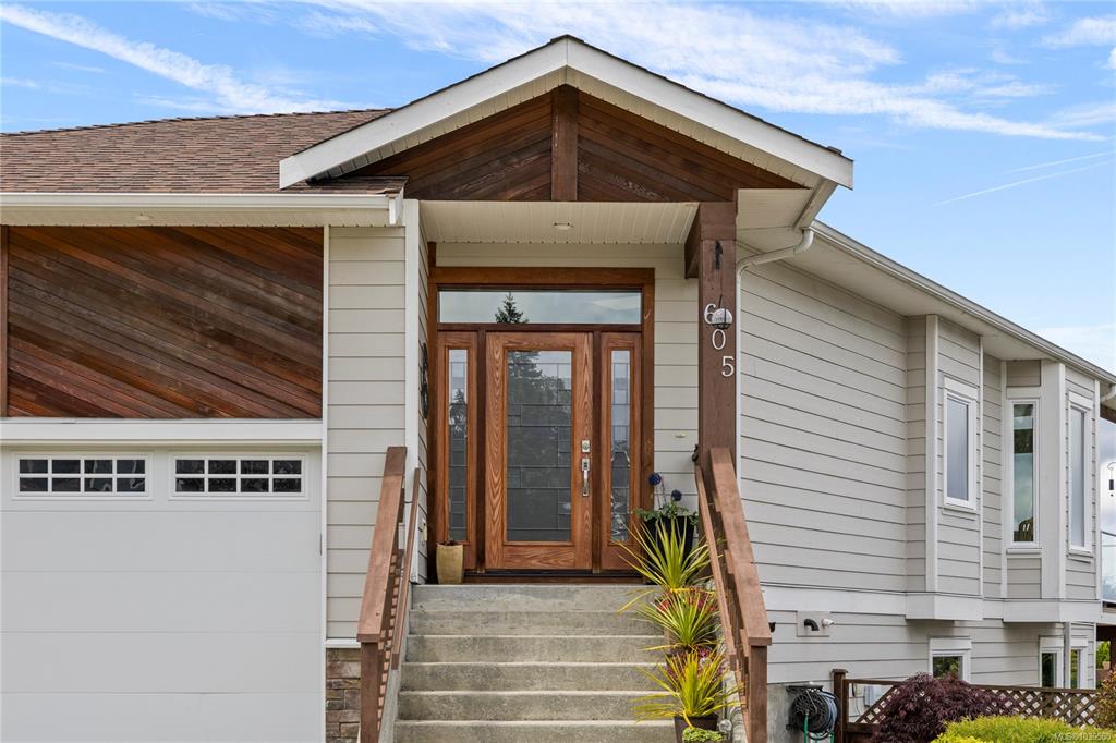 Third View of 605 Stevens Pl, Ladysmith, BC, V9G 2C6