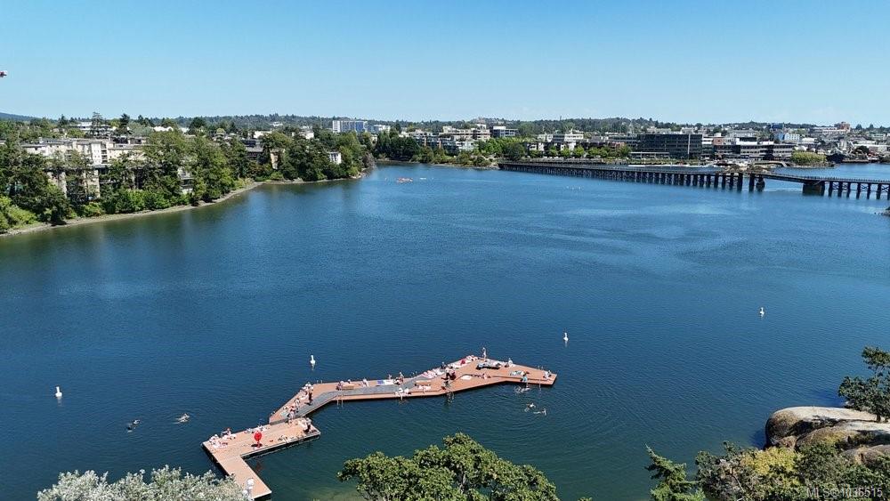 Third View of 331 Burnside Rd E, Victoria, BC, V9A 1A6