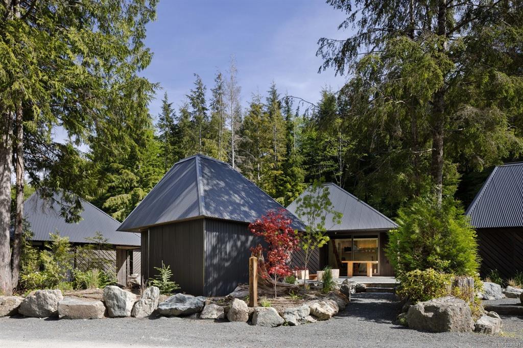 6504 Powder Main Rd, 1036521, BC,