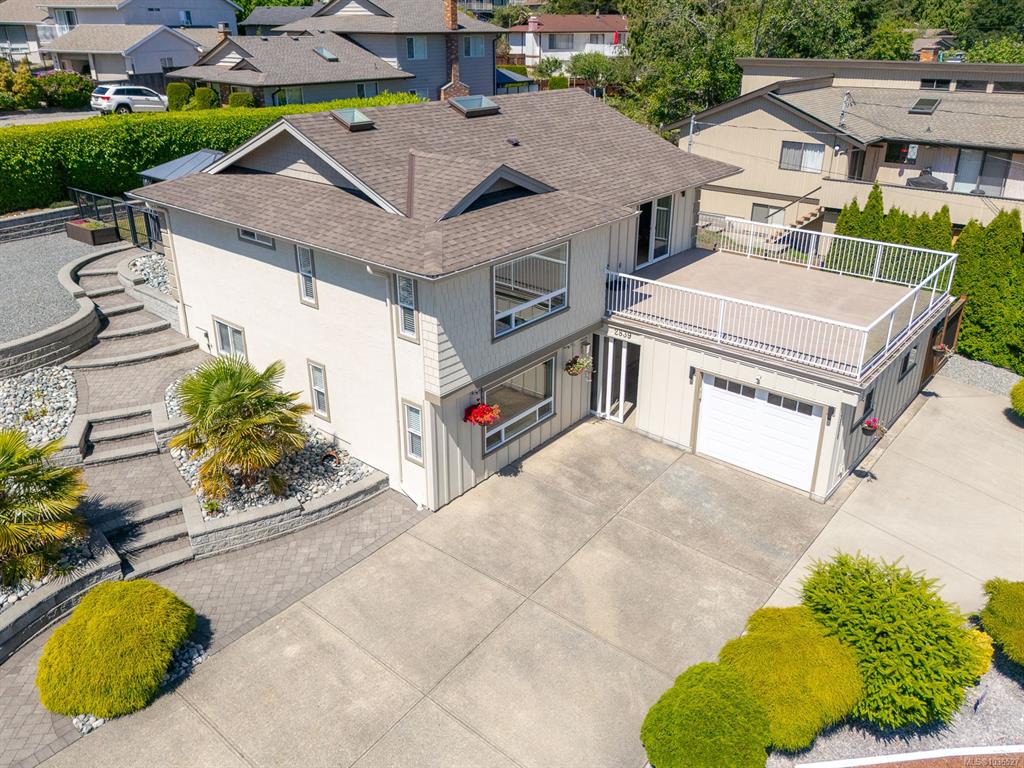 2839 Neyland Rd, 1036527, BC,