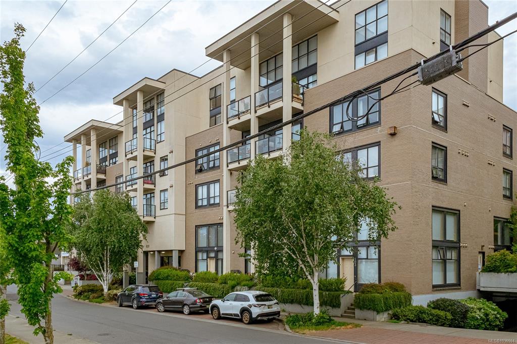 820 Short St, 1036551, BC,