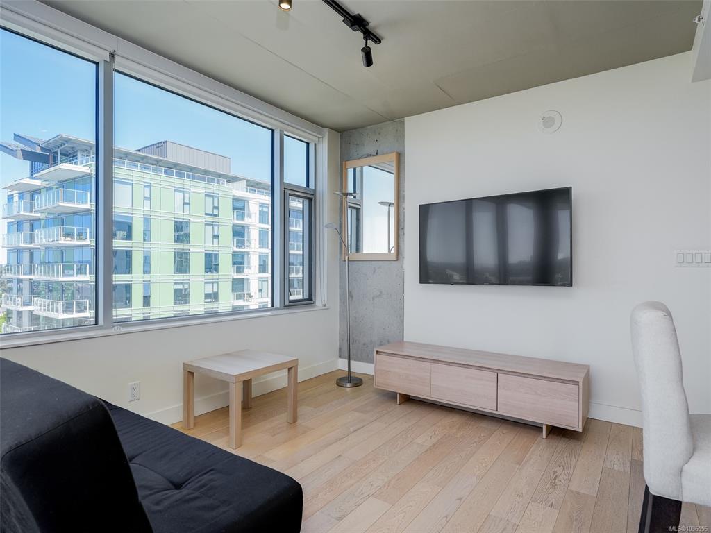 Fourth View of 989 Johnson St, Victoria, BC, V8V 0E3