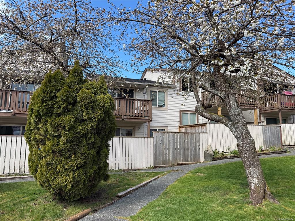 7077 Highland Dr, 1036564, BC,