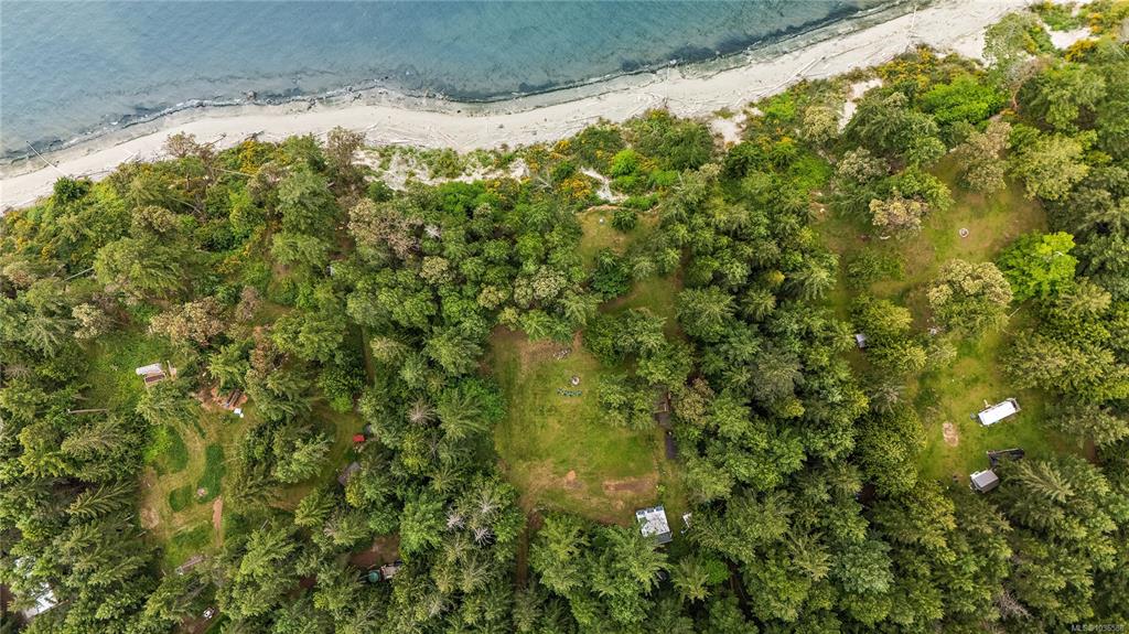 Fifth View of 125 Mapleleaf Lane, Sidney Island, BC, L1L 1L1