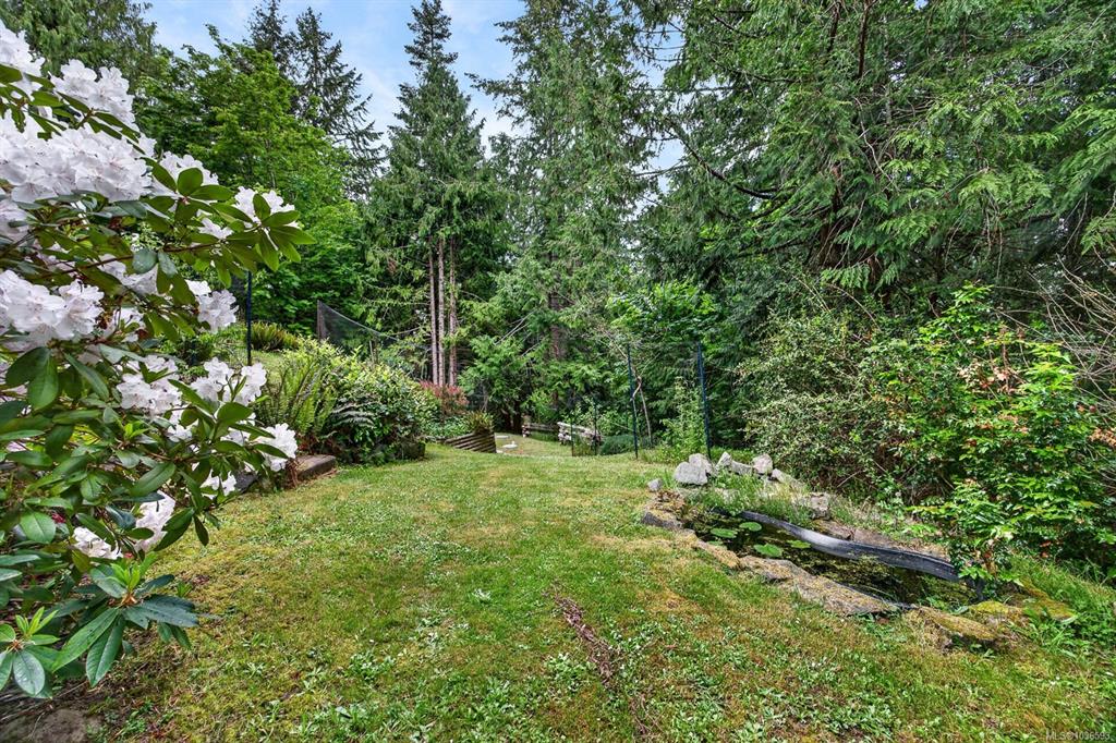 Fifth View of 110 Forest Hill Pl, Salt Spring, BC, V8K 1J9