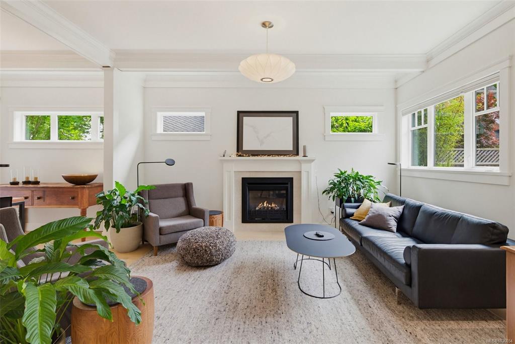 Third View of 1217 Hewlett Pl, Oak Bay, BC, V8S 4P6