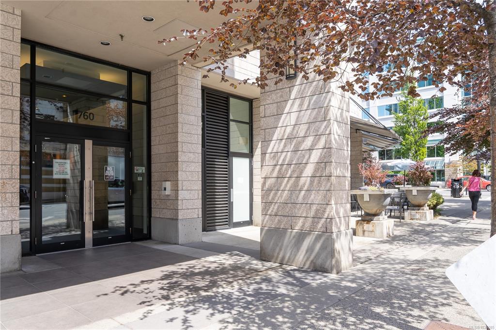 760 Johnson St, 1036685, BC,