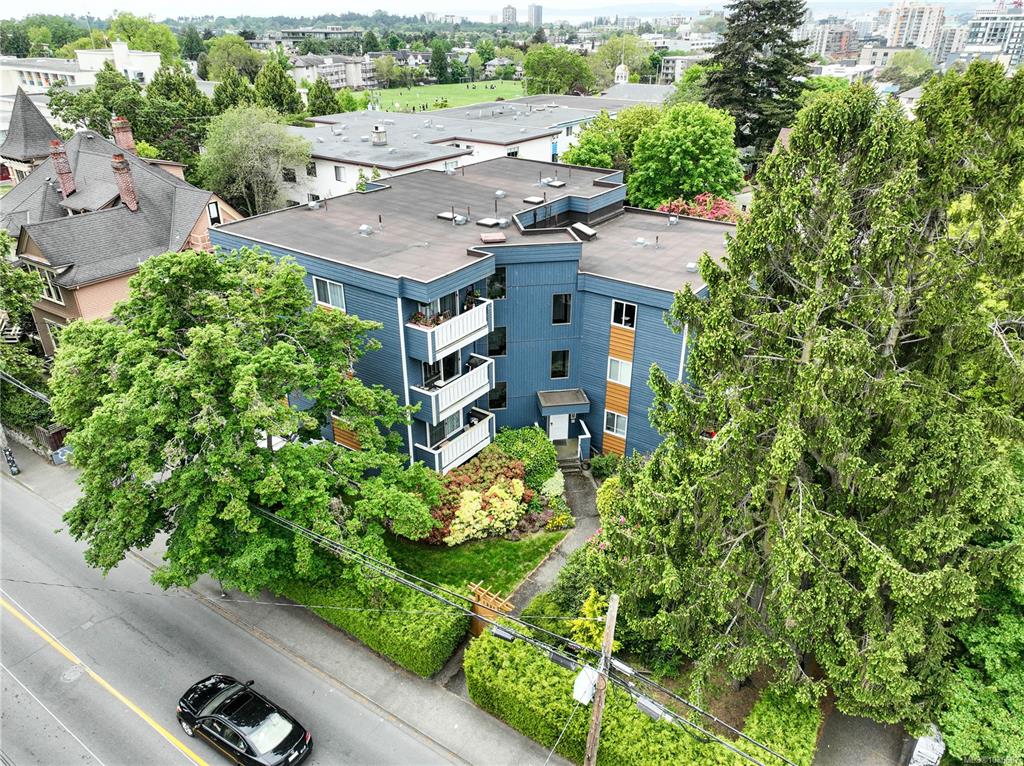1331 Johnson St, 1036687, BC,