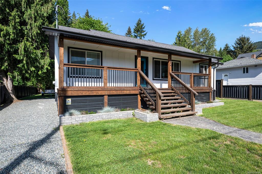 154 Macdonald Rd, 1036697, BC,