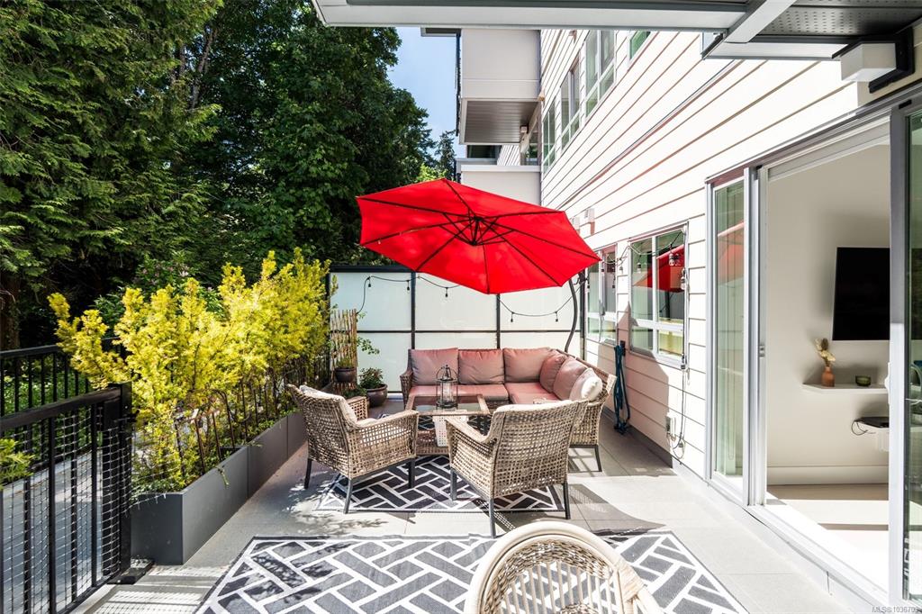 1450 Glentana Rd, 1036703, BC,