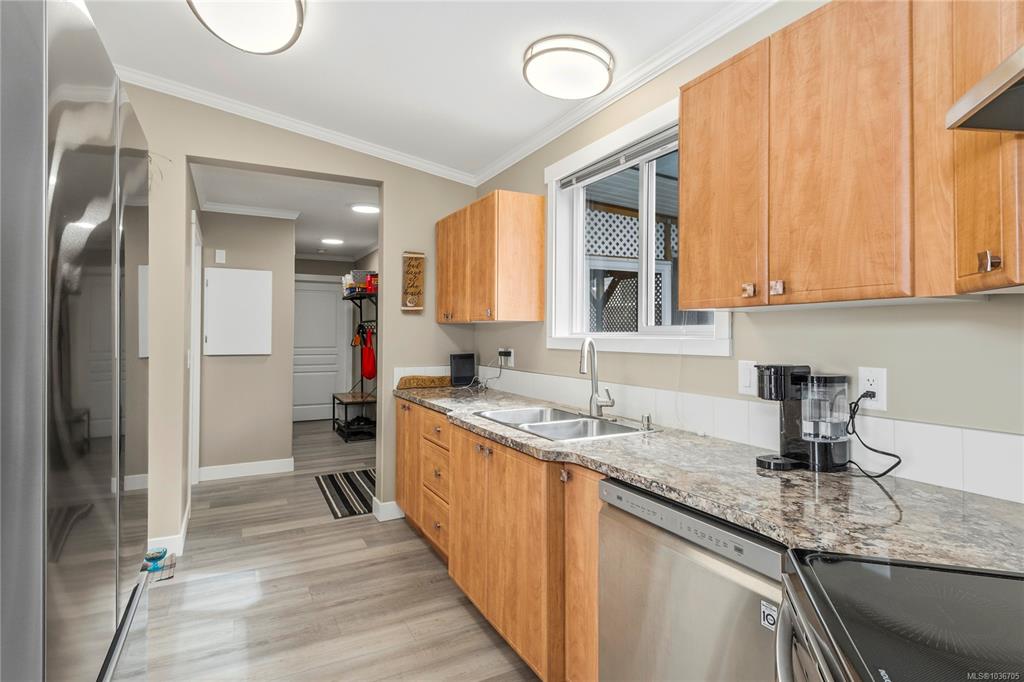 Fifth View of 1160 Shellbourne Blvd, Prado Verde MHP, Campbell River, BC, V9W 5G5