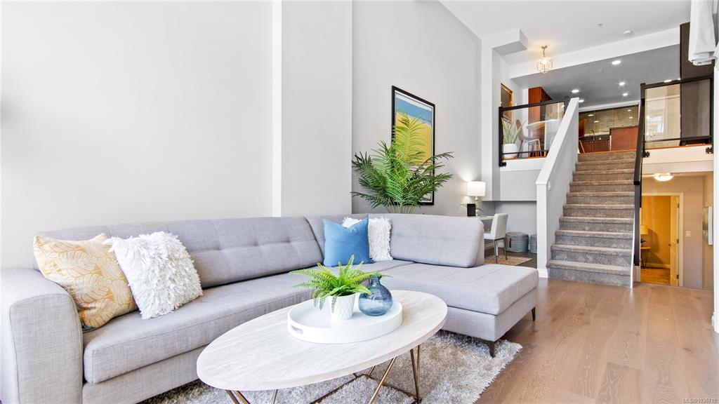 MLS® listing #31297740 for sale located at 866 Goldstream Ave