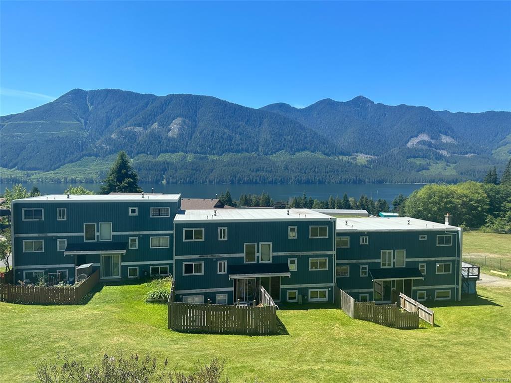 75 Mckay Cres, 1036724, BC,