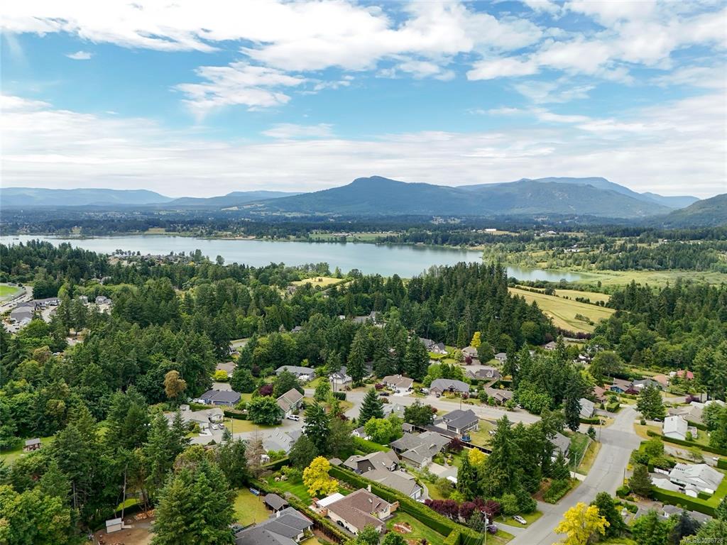 Third View of 3257 Woodrush Dr, Duncan, BC, V9L 0J9
