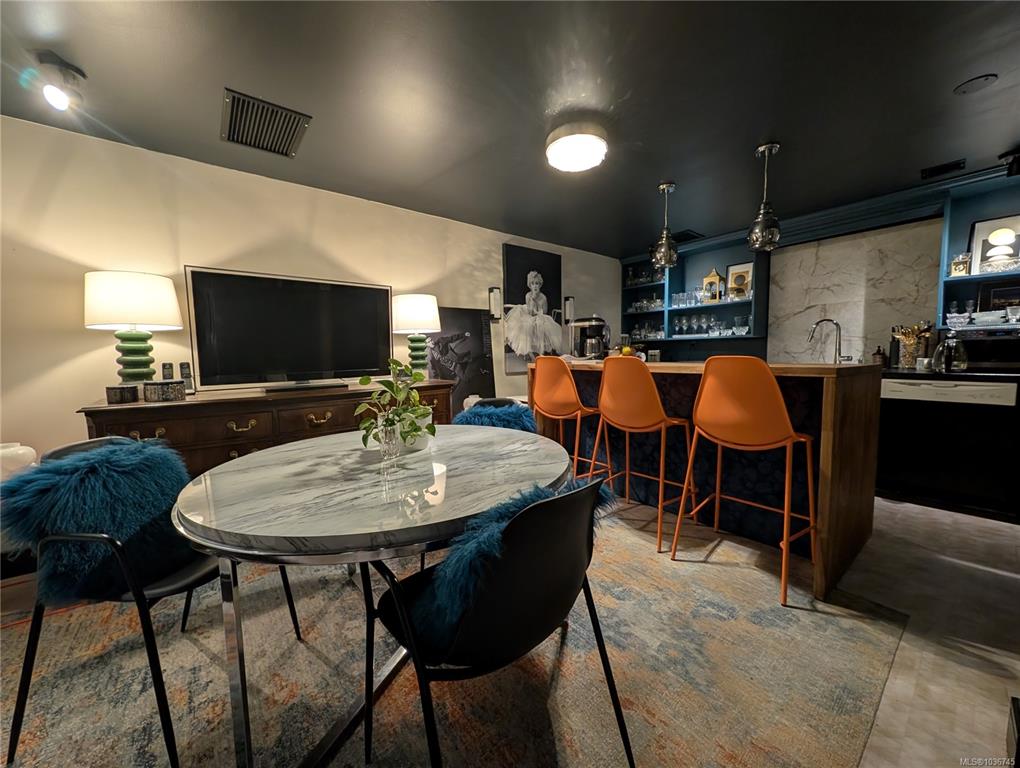 26 Bastion Sq, 1036745, BC,