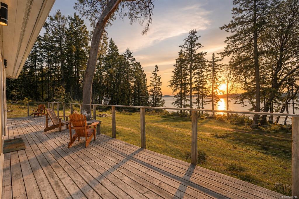 105 Mapleleaf Lane, 1036746, BC,