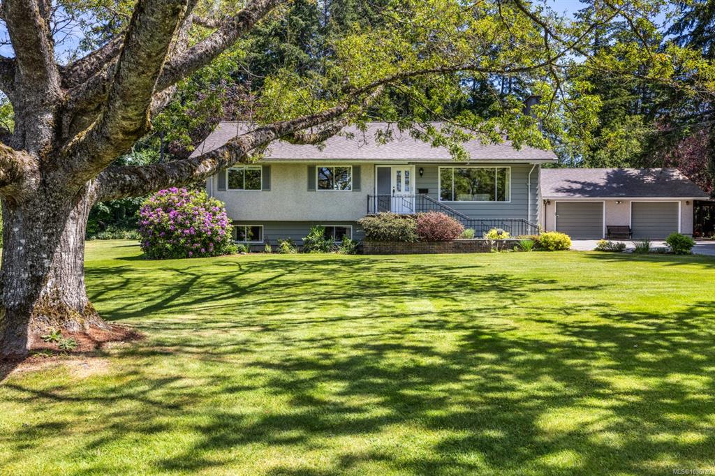 Main View of 6067 Lakes Rd, Duncan, BC, V9L 4J3