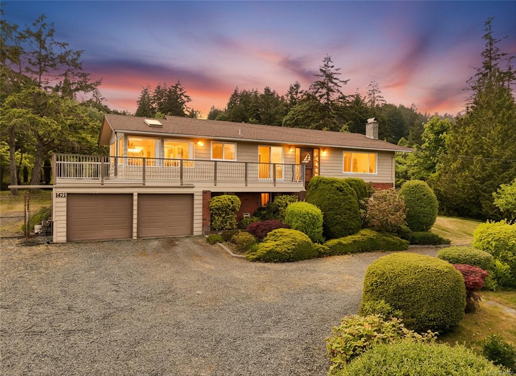1421 Seaspray Blvd, 1036766, BC,