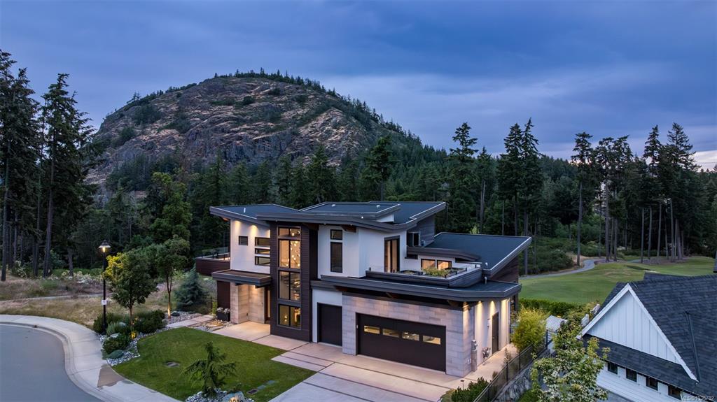 Third View of 2022 Pebble Dr, Langford, BC, V9B 0T4