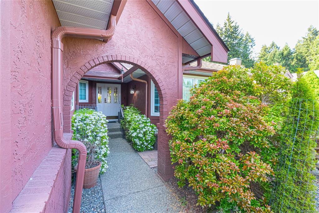 Third View of 89 Marine Dr, ARBUTUS RIDGE, Cobble Hill, BC, V0R 1L1