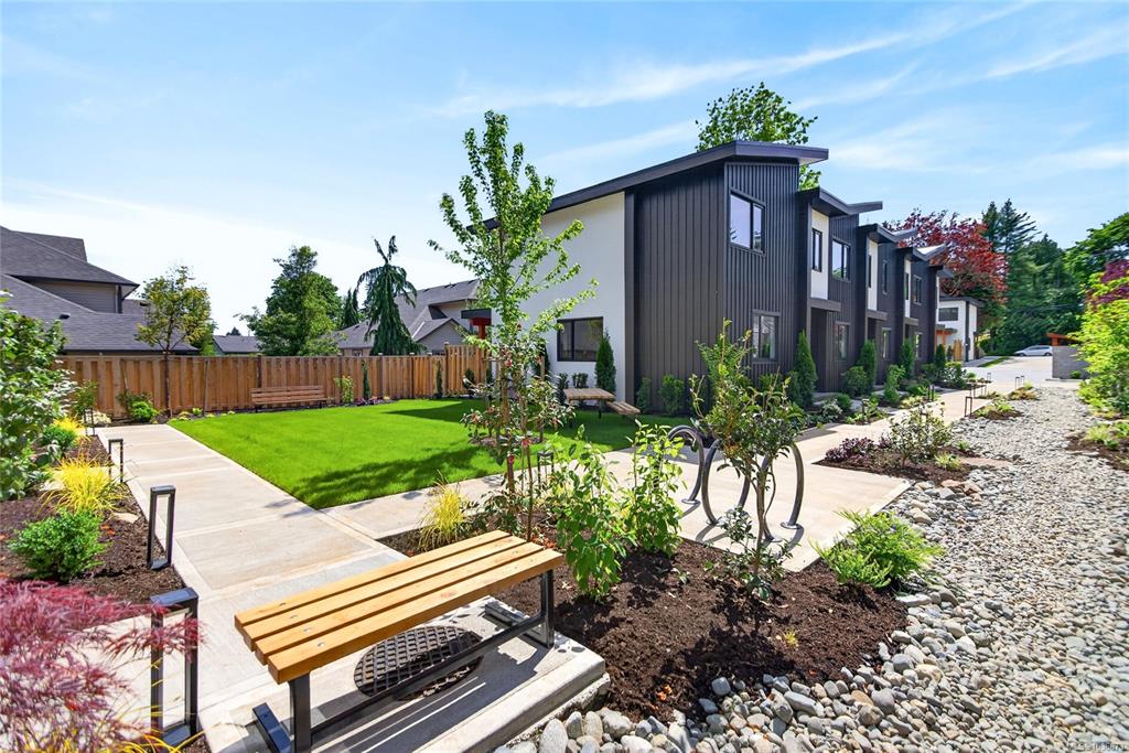 Third View of 1590 Piercy Ave, Nine Peaks, Courtenay, BC, V9N 3E9