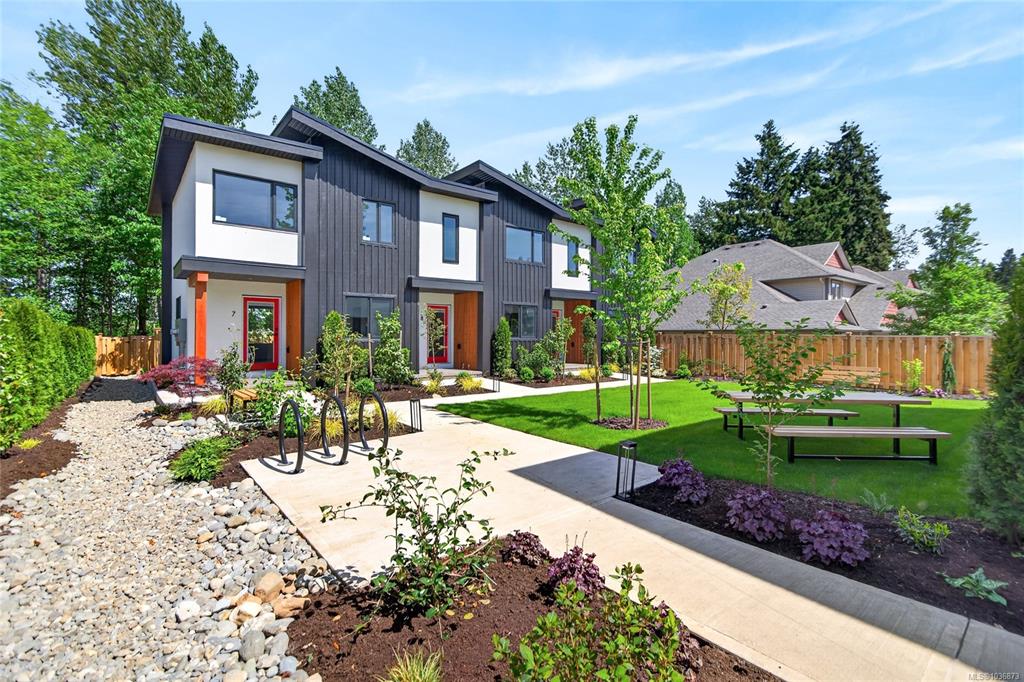 Fourth View of 1590 Piercy Ave, Nine Peaks, Courtenay, BC, V9N 3E9