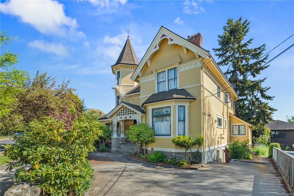1171 Rockland Ave, 1036880, BC,