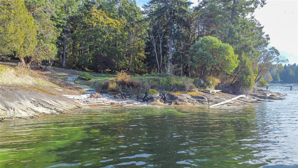 760 Sunset Dr, 1036925, BC,