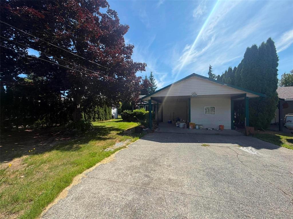 Fourth View of 1933 Galerno Rd, Campbell River, BC, V9W 1K8