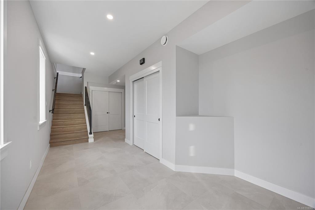 Fourth View of 145 Marina View Dr, Ladysmith, BC, V9G 0C5
