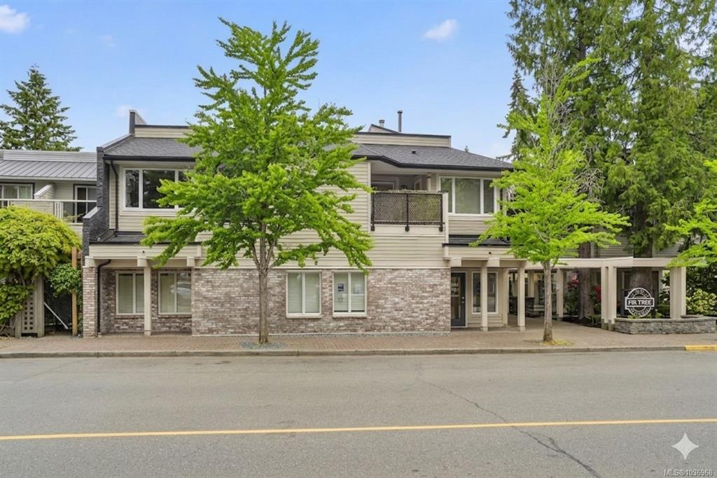 219 Fern Rd W, 1036968, BC,
