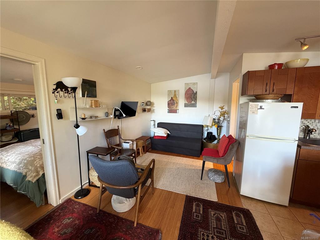 Fourth View of 1136 North End Rd, Salt Spring, BC, V8K 1M1