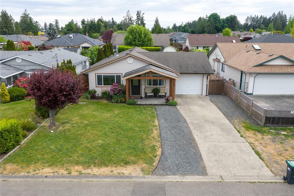 Second View of 740 Phillips St, Parksville, BC, V9P 1A7