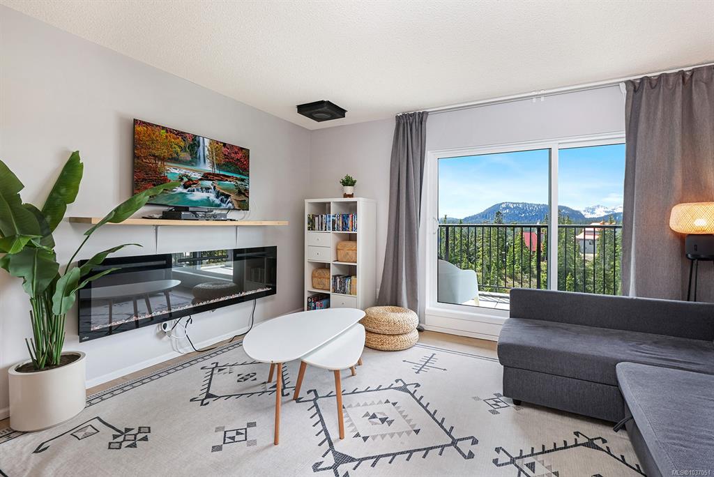 695 Castle Crag Cres, 1037051, BC,