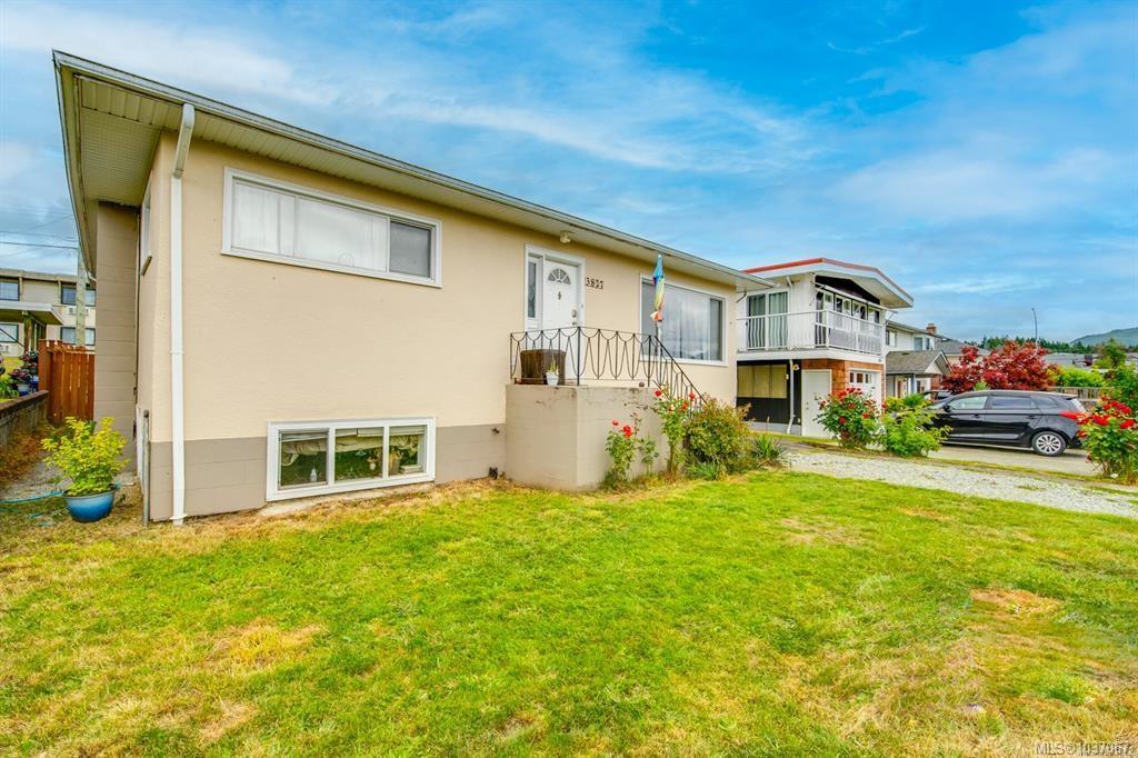 3827 14th Ave, 1037067, BC,