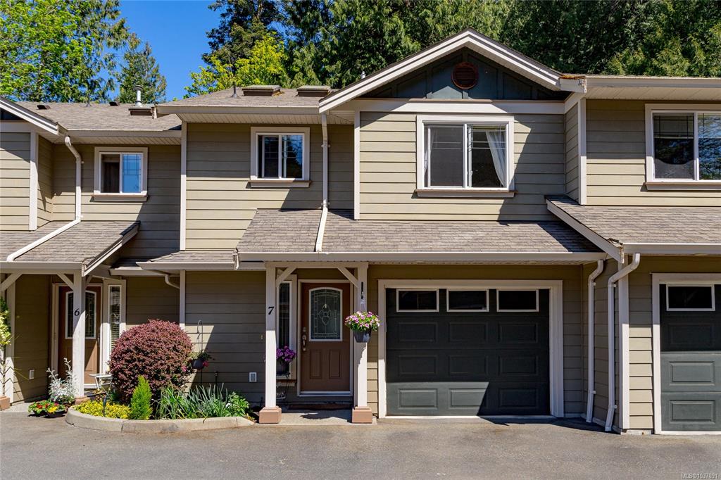 Third View of 199 Atkins Rd, Creekside Glen, View Royal, BC, V9B 2Z9