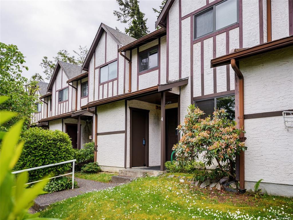 379 Wale Rd, 1037100, BC,