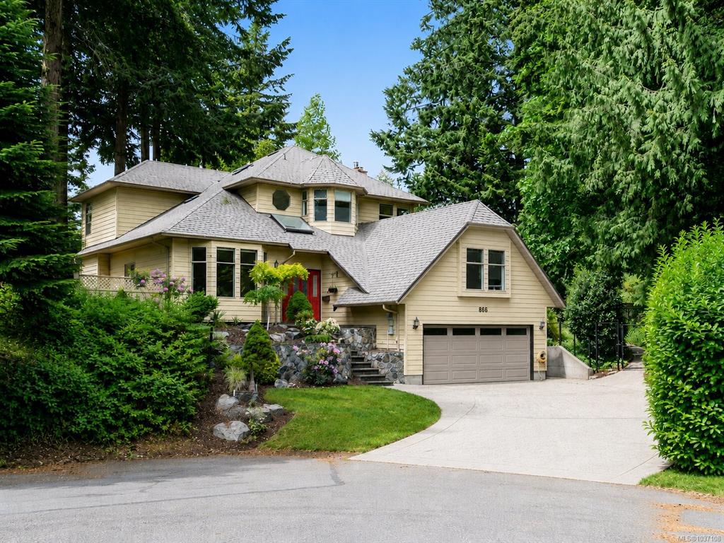 Second View of 866 Cambria Wood Crt, Saanich, BC, V8Y 3J1