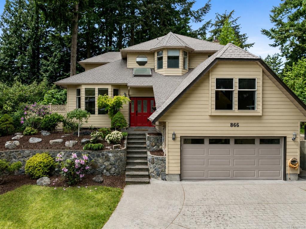 Third View of 866 Cambria Wood Crt, Saanich, BC, V8Y 3J1