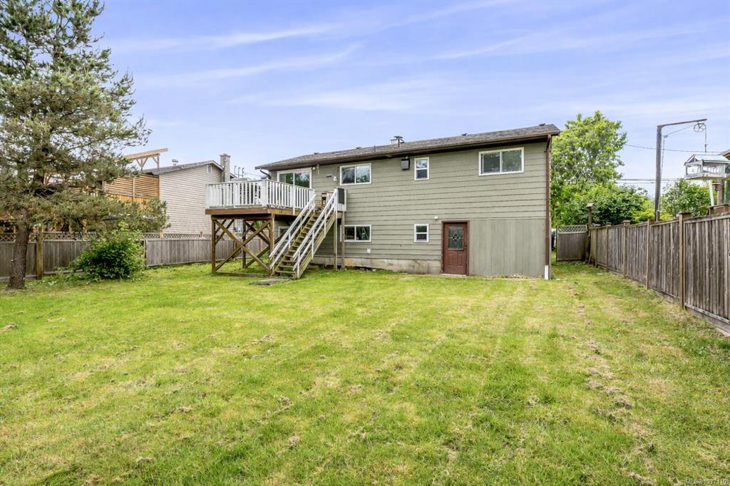 Third View of 2442 Fitzgerald Ave, Courtenay, BC, V9N 8K8