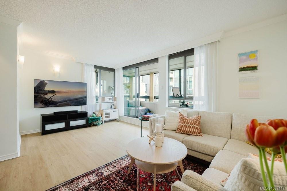 Fifth View of 1034 Johnson St, Sutton Place East, Victoria, BC, V8V 3N7
