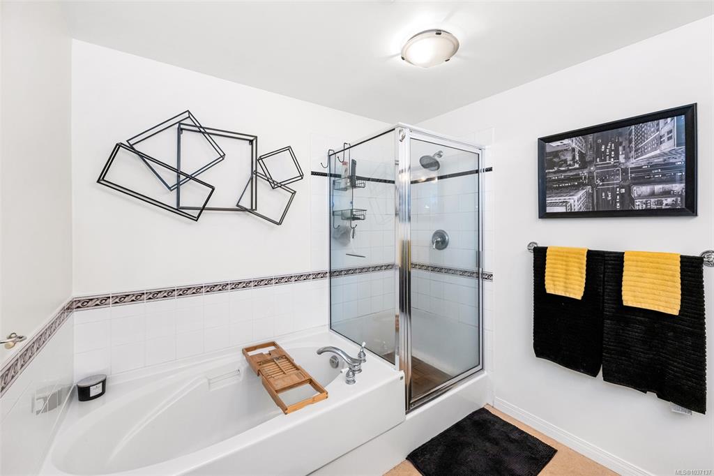 Fifth View of 380 Waterfront Cres, Selkirk Waterfront Development, Victoria, BC, V8T 5K3