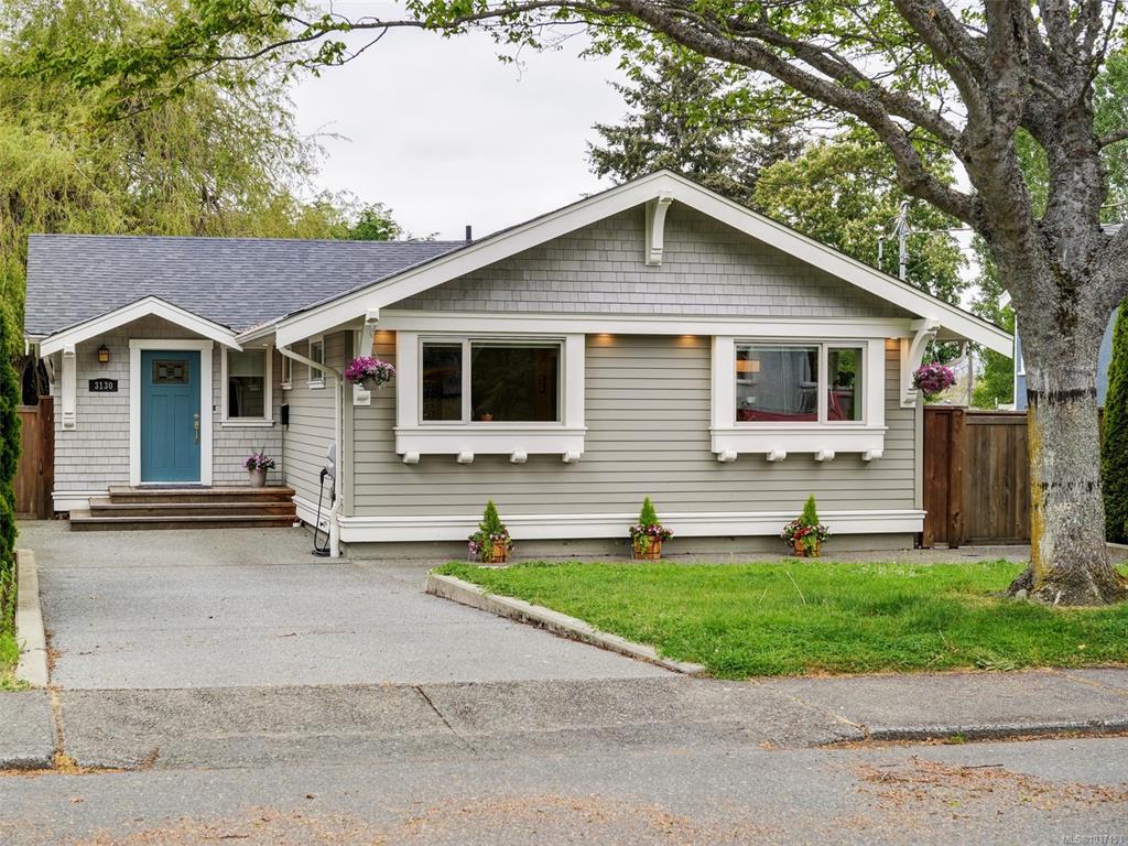 Second View of 3130 Somerset St, Victoria, BC, V8X 1C7