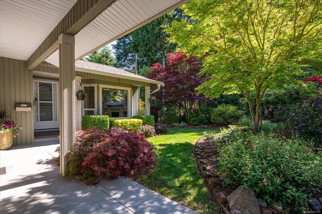 Fourth View of 5124 Hammond Bay Rd, Nanaimo, BC, V9T 5B5