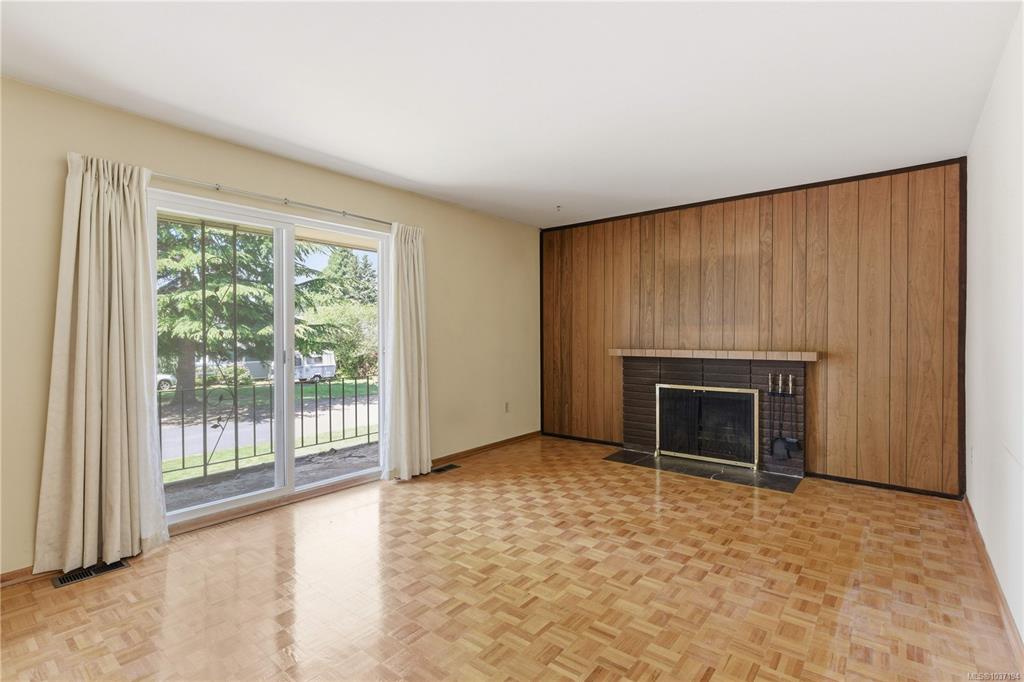 Third View of 4021 Magdelin St, Saanich, BC, V8N 3M6