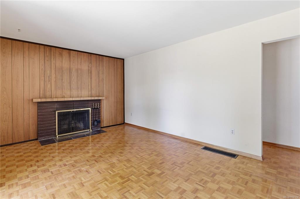 Fourth View of 4021 Magdelin St, Saanich, BC, V8N 3M6
