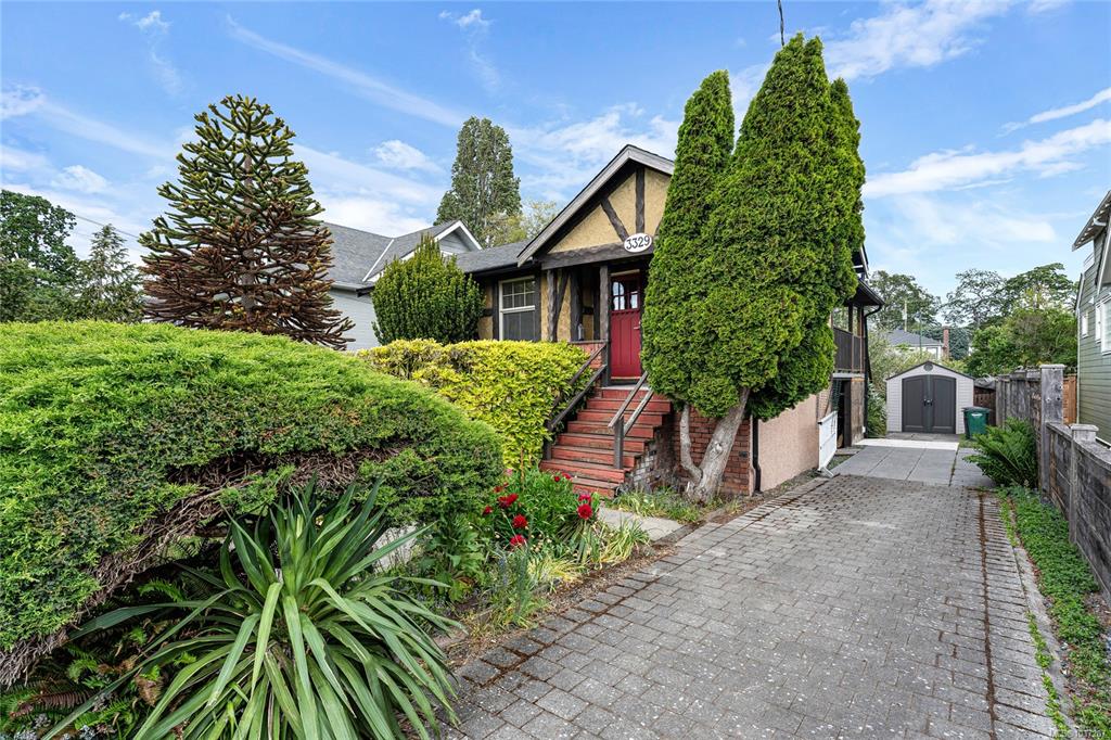 Main View of 3329 Doncaster Dr, Victoria, BC, V8P 3V7