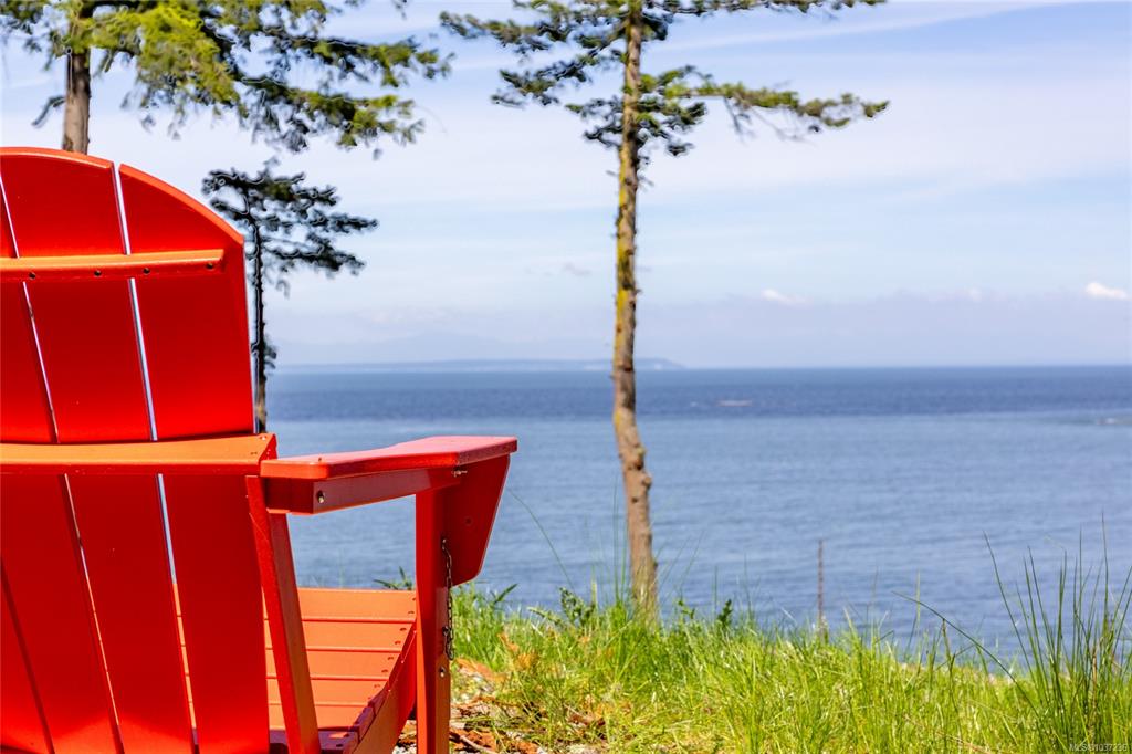 455 East Point Rd, 1037236, BC,
