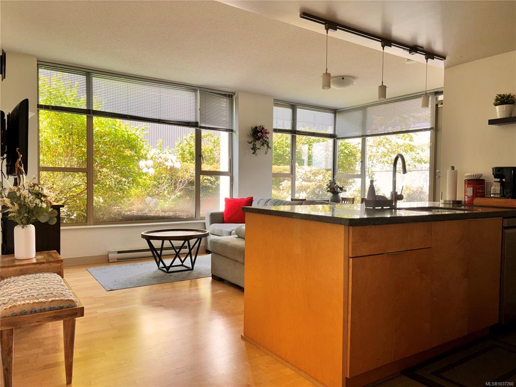Fourth View of 760 Johnson St, Victoria, BC, V8W 0A4