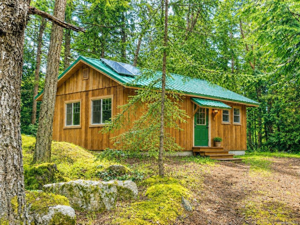 Third View of 345 Evergreen Lane, Sidney Island, BC, V0N 2G0